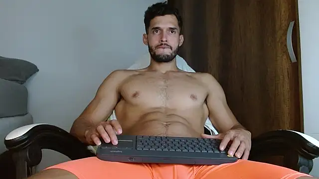 Snapshot of Noah_jhonsonn chatting on 10, 1, 2025 Noah jhonsonn online show from 10, 1, 2025