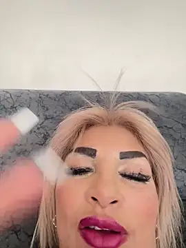 Snapshot of scarlett_sexx69 chatting on 10, 9, 2025 scarlett sexx69 online show from 10, 9, 2025