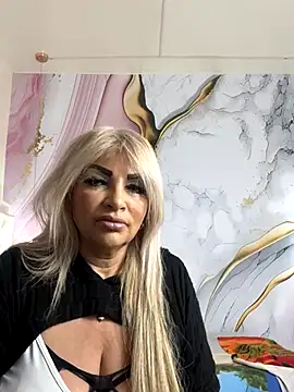 Snapshot of scarlett_sexx69 chatting on 24, 9, 2025 scarlett sexx69 online show from 24, 9, 2025