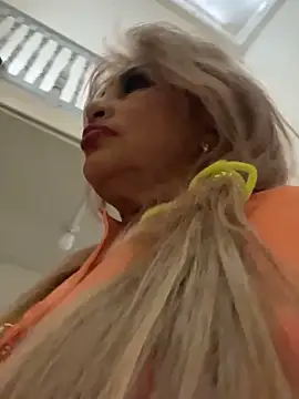 Snapshot of scarlett_sexx69 chatting on 27, 9, 2025 scarlett sexx69 online show from 27, 9, 2025