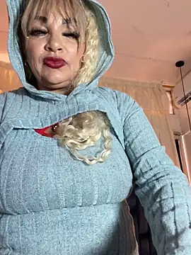 Snapshot of scarlett_sexx69 chatting on 5, 11, 2025 scarlett sexx69 online show from 5, 11, 2025