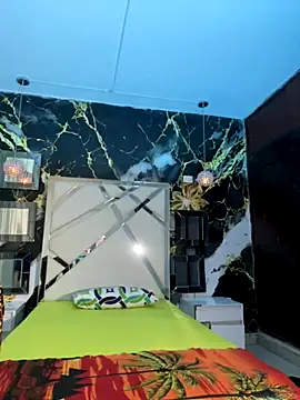 Snapshot of scarlett_sexx69 chatting on 27, 11, 2025 scarlett sexx69 online show from 27, 11, 2025