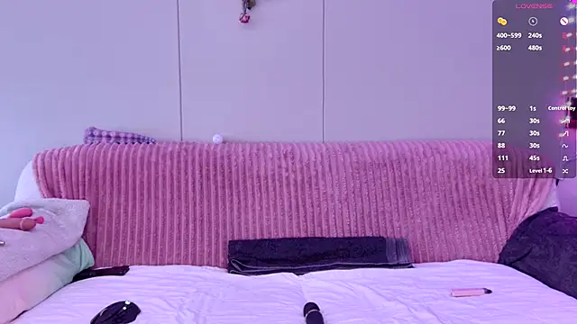 ScarletCarnal online show from 9, 11, 2025