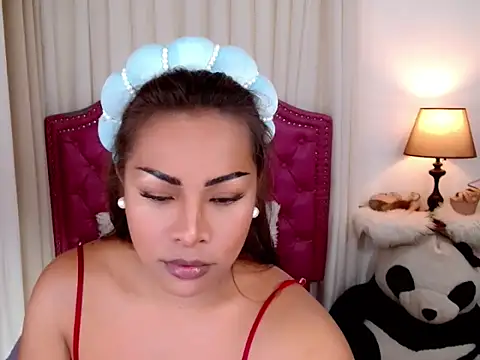 Snapshot of DreamLADYBOY chatting on 19, 9, 2025 DreamLADYBOY online show from 19, 9, 2025