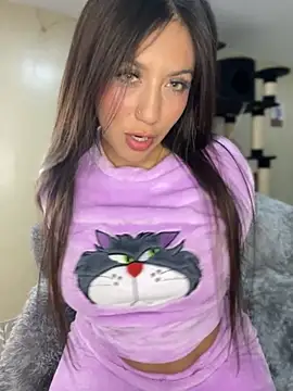 MiaJones21 online show from 24, 10, 2025