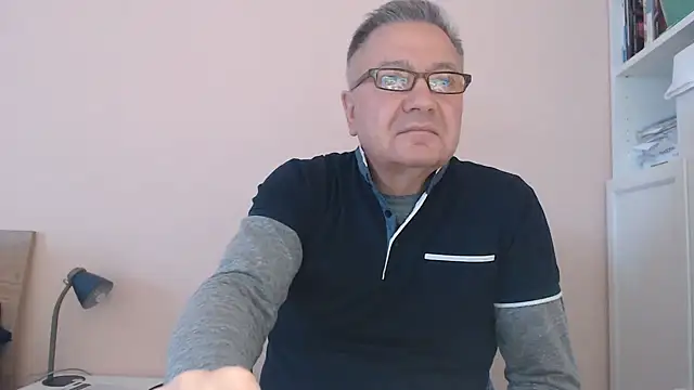 YOU6me online show from 21, 10, 2025