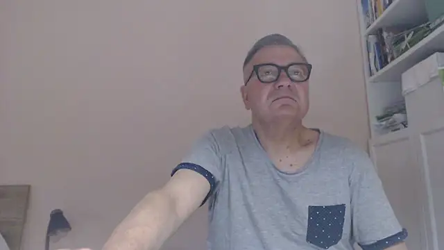 YOU6me online show from 2, 7, 2026