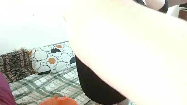 RidemerafSuzana online show from 13, 2, 2026