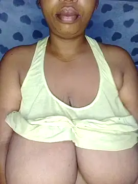 Snapshot of winterqueenx chatting on 9, 1, 2025 winterqueenx online show from 9, 1, 2025