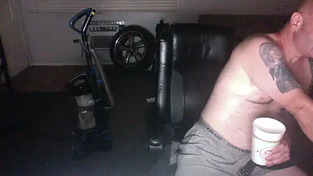 Snapshot of palidin1 chatting on 13, 4, 2026 palidin1 online show from 13, 4, 2026