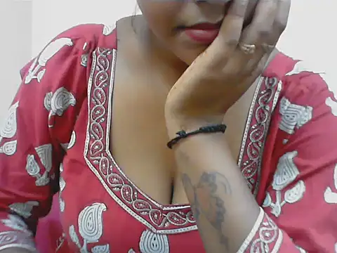 Snapshot of LovingPihu chatting on 14, 7, 2026 LovingPihu online show from 14, 7, 2026