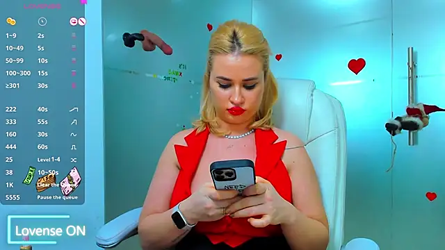 Snapshot of sassy_madeline chatting on 17, 12, 2024 sassy madeline online show from 17, 12, 2024