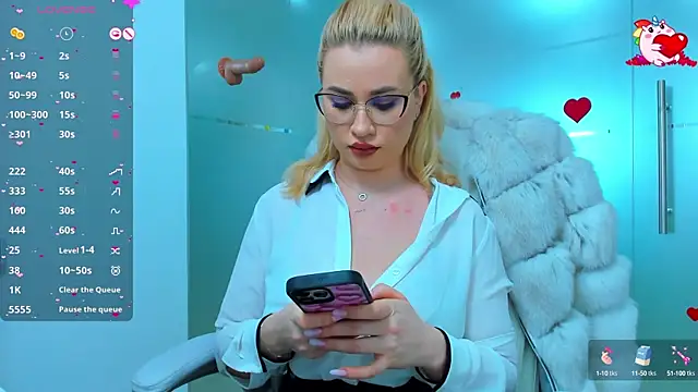 Snapshot of sassy_madeline chatting on 13, 2, 2025 sassy madeline online show from 13, 2, 2025