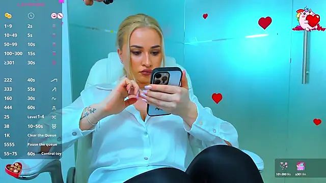 Snapshot of sassy_madeline chatting on 26, 2, 2025 sassy madeline online show from 26, 2, 2025