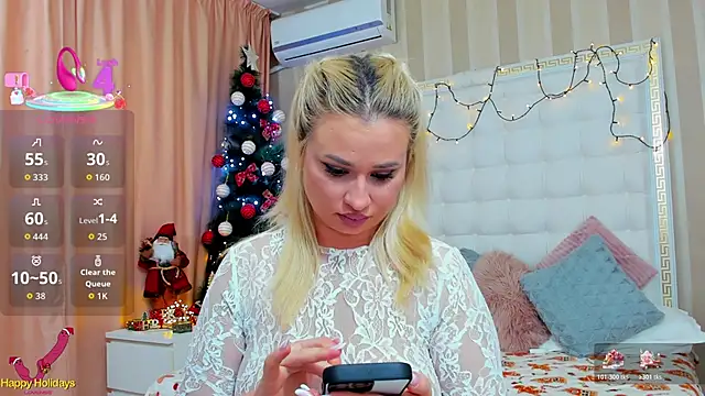 Snapshot of sassy_madeline chatting on 5, 12, 2025 sassy madeline online show from 5, 12, 2025