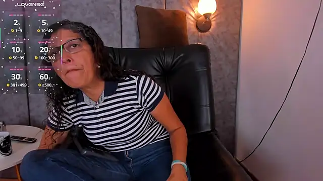 Snapshot of Keyla_Milf chatting on 10, 6, 2026 Keyla Milf online show from 10, 6, 2026
