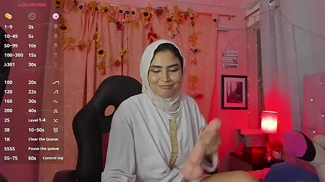 DarshaKhemu online show from 18, 3, 2025