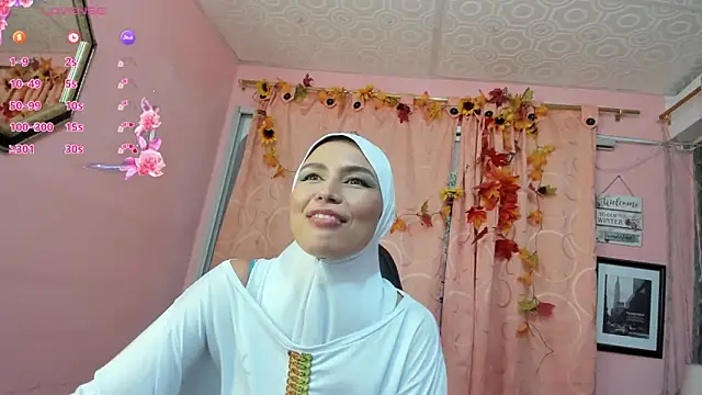 Snapshot of DarshaKhemu chatting on 18, 11, 2025 DarshaKhemu online show from 18, 11, 2025