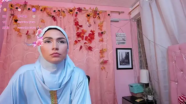 Snapshot of DarshaKhemu chatting on 25, 11, 2025 DarshaKhemu online show from 25, 11, 2025