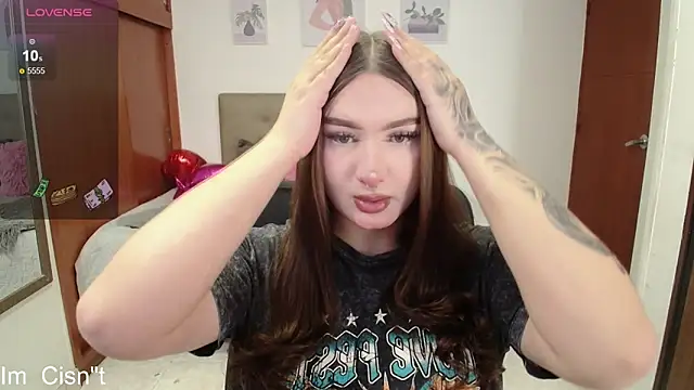 Snapshot of Miley_Baker chatting on 21, 12, 2024 Miley Baker online show from 21, 12, 2024
