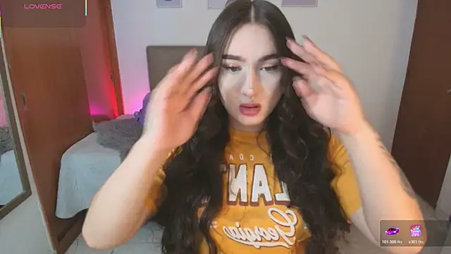 Miley Baker online show from 10, 4, 2026