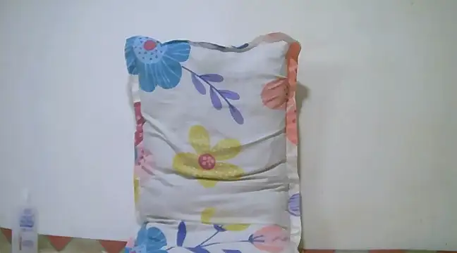 Snapshot of h0ney_lips chatting on 13, 1, 2025 h0ney lips online show from 13, 1, 2025