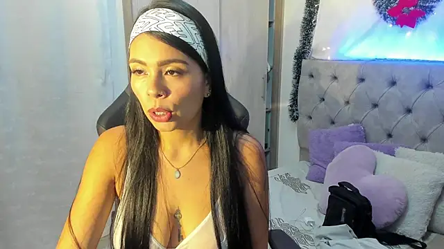 perfectmatch  online show from 2, 12, 2024