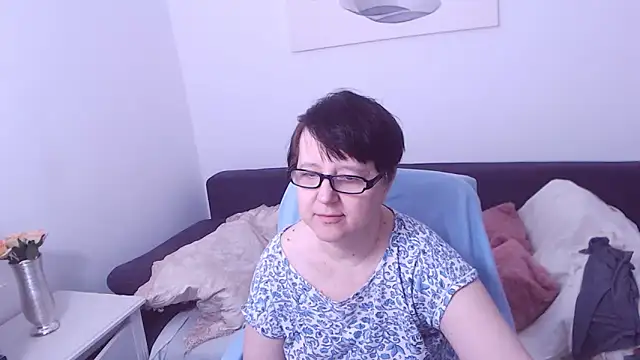 ChristaRose online show from 15, 3, 2026