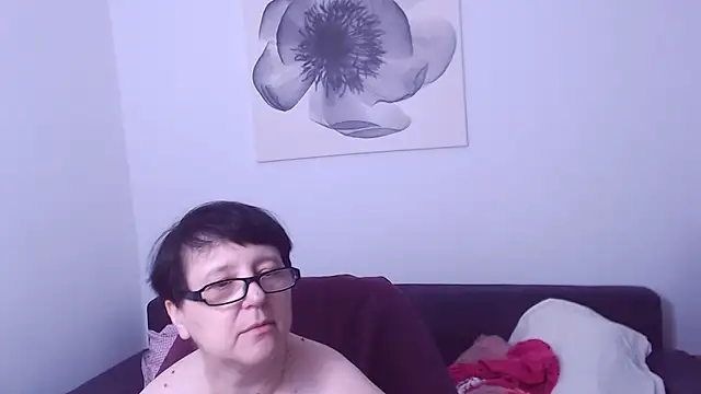 Snapshot of ChristaRose chatting on 27, 6, 2026 ChristaRose online show from 27, 6, 2026