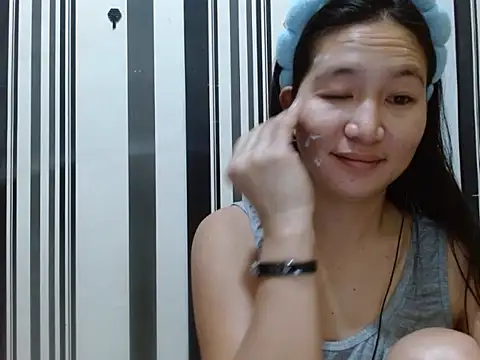 Snapshot of angel_pussie chatting on 23, 10, 2025 angel pussie online show from 23, 10, 2025