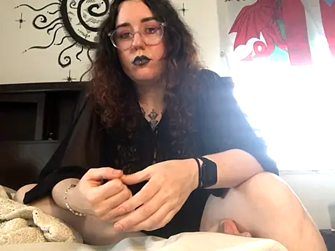 Snapshot of poppergirl69 chatting on 8, 9, 2025 poppergirl69 online show from 8, 9, 2025