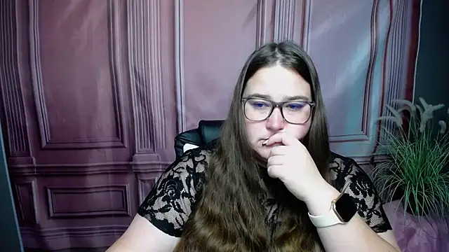 Snapshot of XX_Daniella_XX chatting on 13, 9, 2025 XX Daniella XX online show from 13, 9, 2025