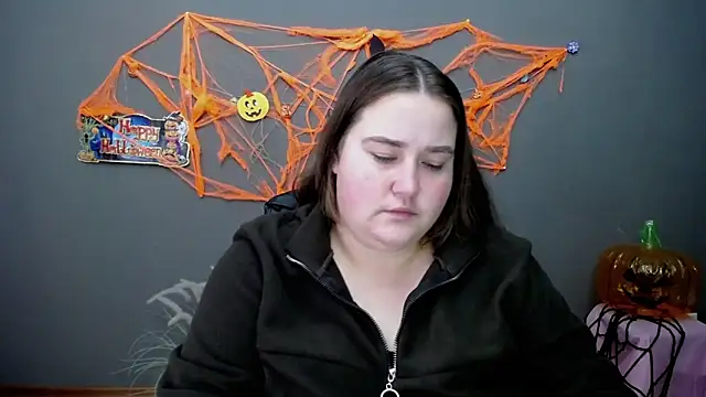 Snapshot of XX_Daniella_XX chatting on 28, 10, 2025 XX Daniella XX online show from 28, 10, 2025