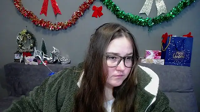 Snapshot of XX_Daniella_XX chatting on 15, 12, 2025 XX Daniella XX online show from 15, 12, 2025