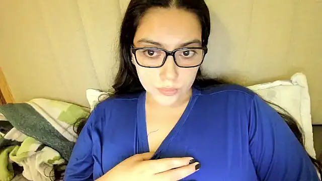 Snapshot of roniewester chatting on 28, 6, 2026 roniewester online show from 28, 6, 2026