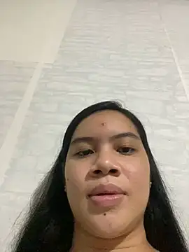 Snapshot of Hebefemme chatting on 6, 3, 2025 Hebefemme online show from 6, 3, 2025