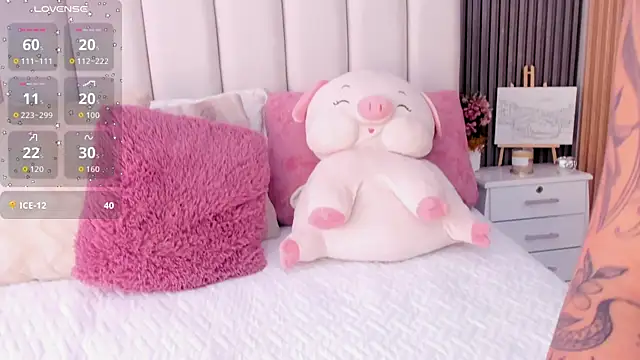 Skcarlet beckett online show from 11, 9, 2025