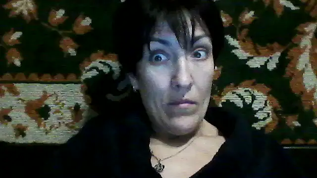 Snapshot of SunnyAmorre chatting on 4, 10, 2025 SunnyAmorre online show from 4, 10, 2025