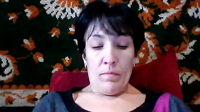 Snapshot of SunnyAmorre chatting on 15, 10, 2025 SunnyAmorre online show from 15, 10, 2025