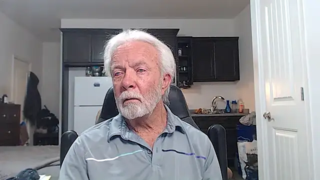 Snapshot of rockpoint69 chatting on 12, 11, 2025 rockpoint69 online show from 12, 11, 2025