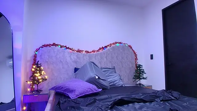 shelsyloreds online show from 5, 12, 2025