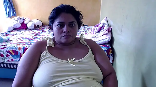 yulieth bbw online show from 16, 10, 2025