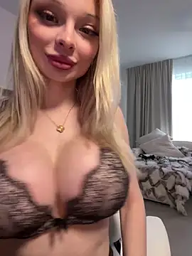 HannaXLove online show from 22, 12, 2025