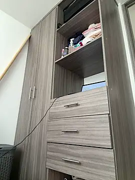 lau ass goddess online show from 29, 5, 2026