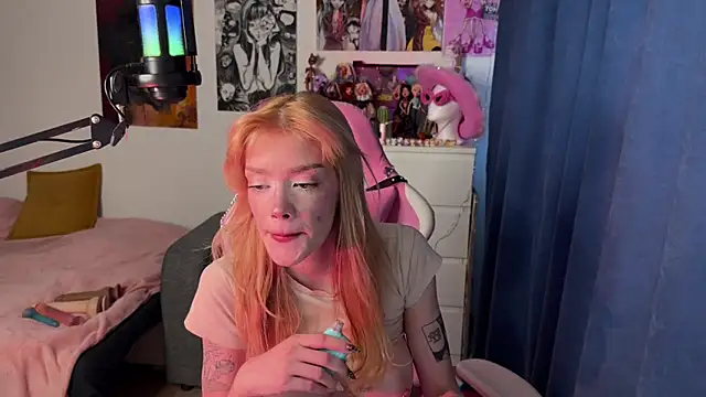 boobsybootie online show from 8, 12, 2024