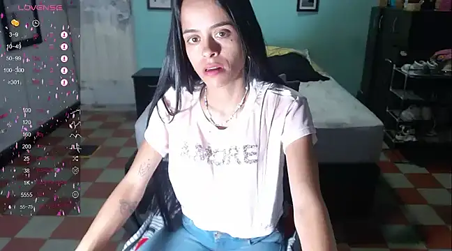 Mia sexy18  online show from 16, 1, 2025