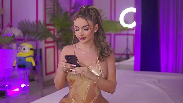 Snapshot of AshleySinn chatting on 3, 1, 2025 AshleySinn online show from 3, 1, 2025
