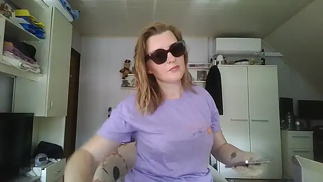 LiquidLeonie online show from 29, 5, 2026