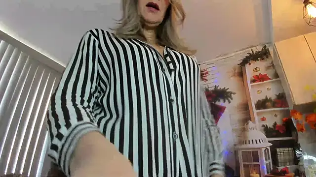 ashleymilf 1 online show from 16, 12, 2025