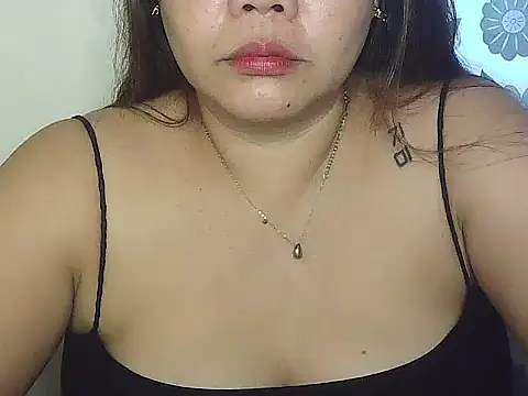 Snapshot of wild_amber25 chatting on 5, 10, 2025 wild amber25 online show from 5, 10, 2025